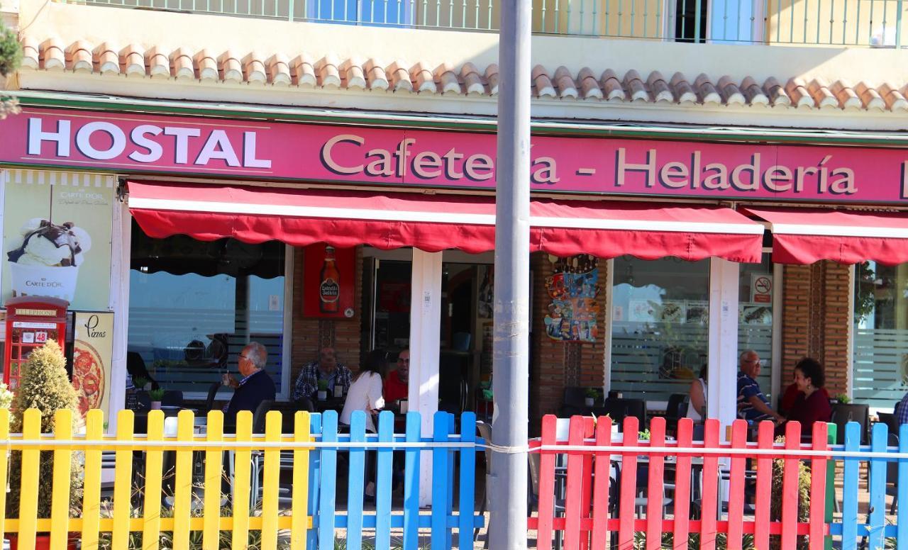 Hostal La Estacion Benajarafe Exterior foto